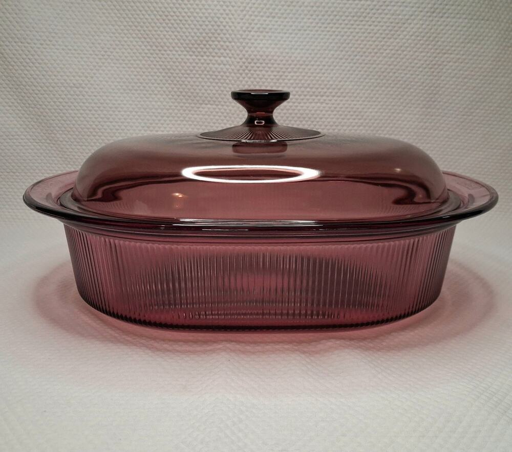 Vintage Corning Visions PYREX Cranberry 4 Qt Oval 15" Roaster & Lid V-34-B